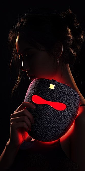 LED therapy face mask